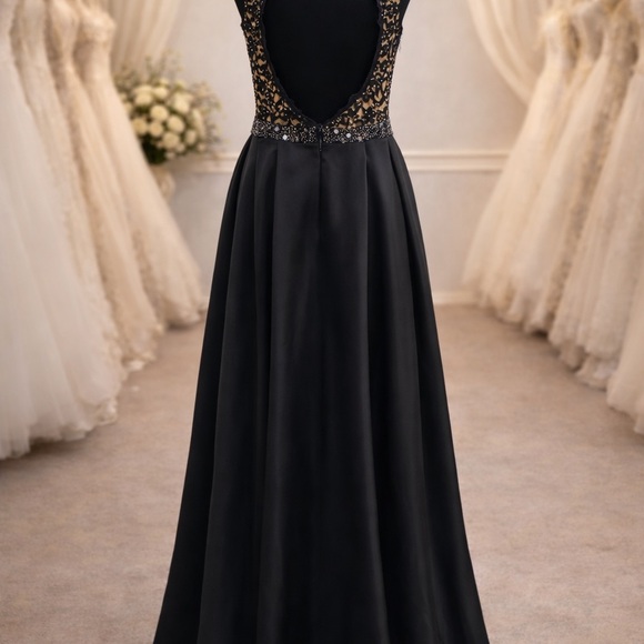 Rimini Couture Black & Gold Lace Open Back Evening Gown – Size 4 - Picture 2 of 12